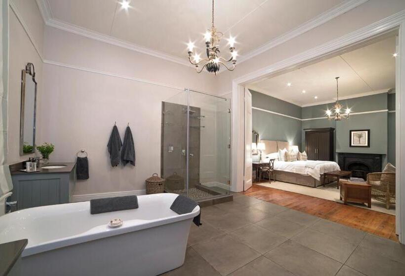 Hotel The Milner By The Oyster Collection