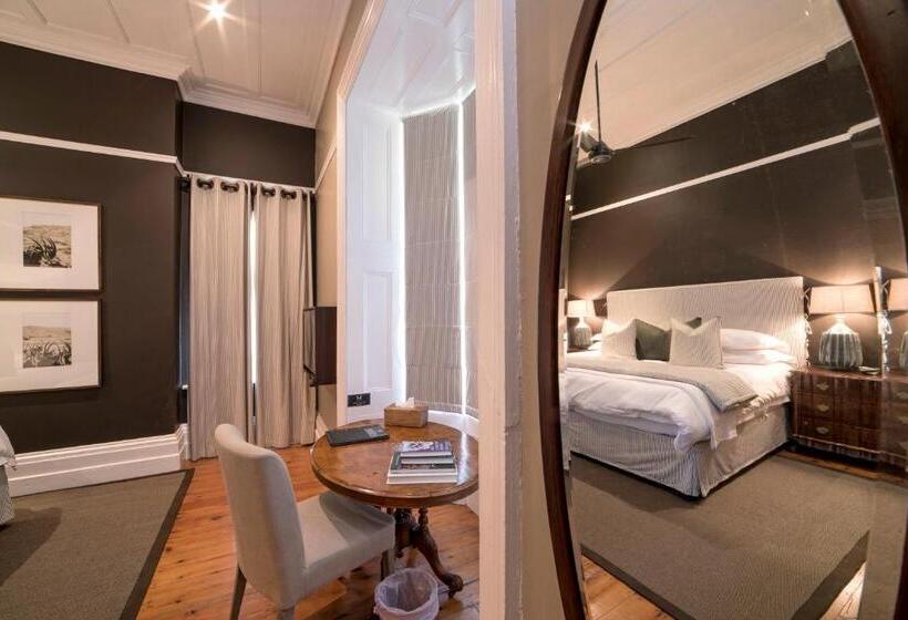 Hotel The Milner By The Oyster Collection