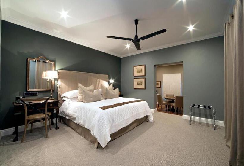 Hotel The Milner By The Oyster Collection