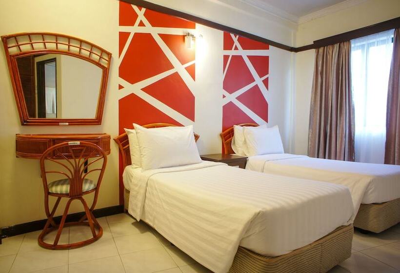 فندق Tm Resort Tanjung Bungah