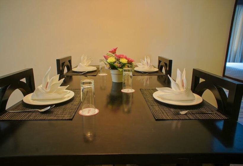 فندق Tm Resort Tanjung Bungah