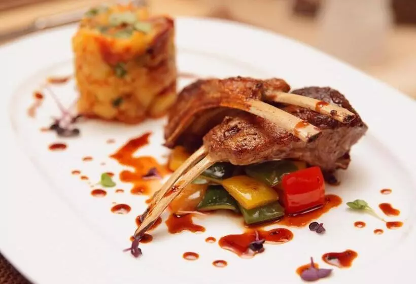 Hotelli The Tollemache Arms