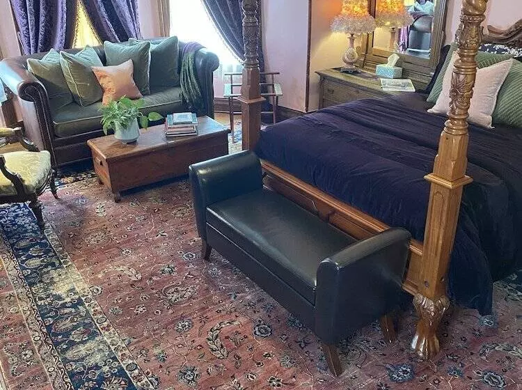 Hotelli Vineyard Mansion B&b