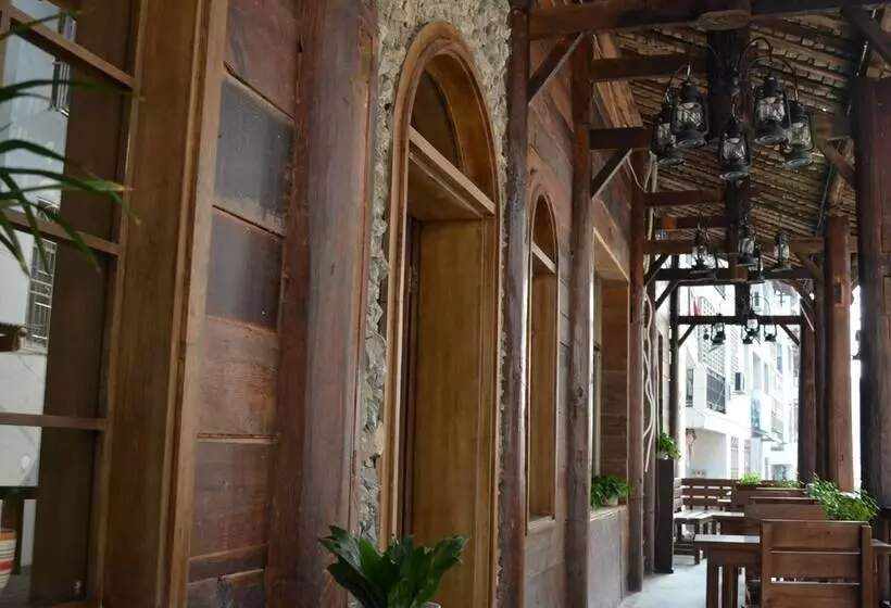 ホテル Wulingyuan Tu Youth Hostel