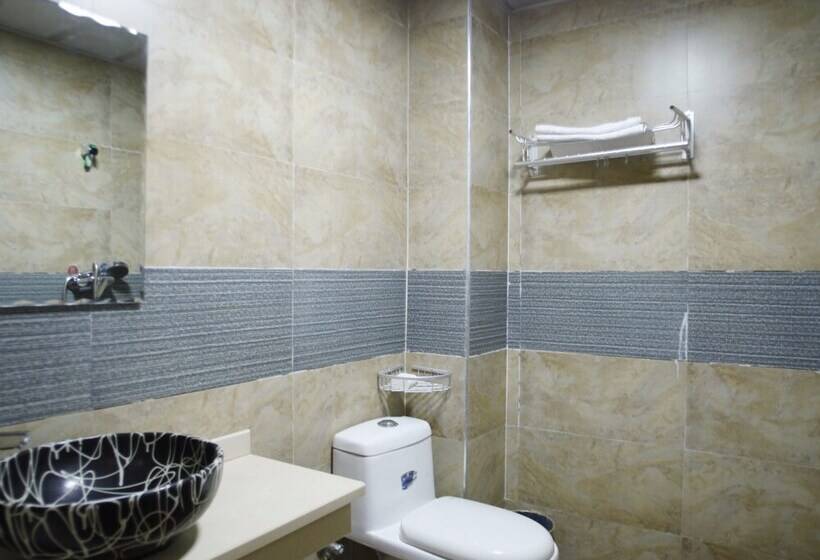 酒店 Wulingyuan Tu Youth Hostel