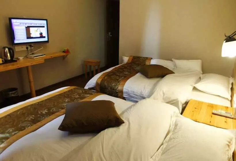 ホテル Wulingyuan Tu Youth Hostel