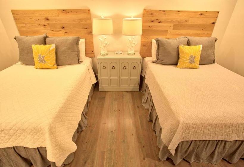 ホテル 493 King Two Bedroom Suites