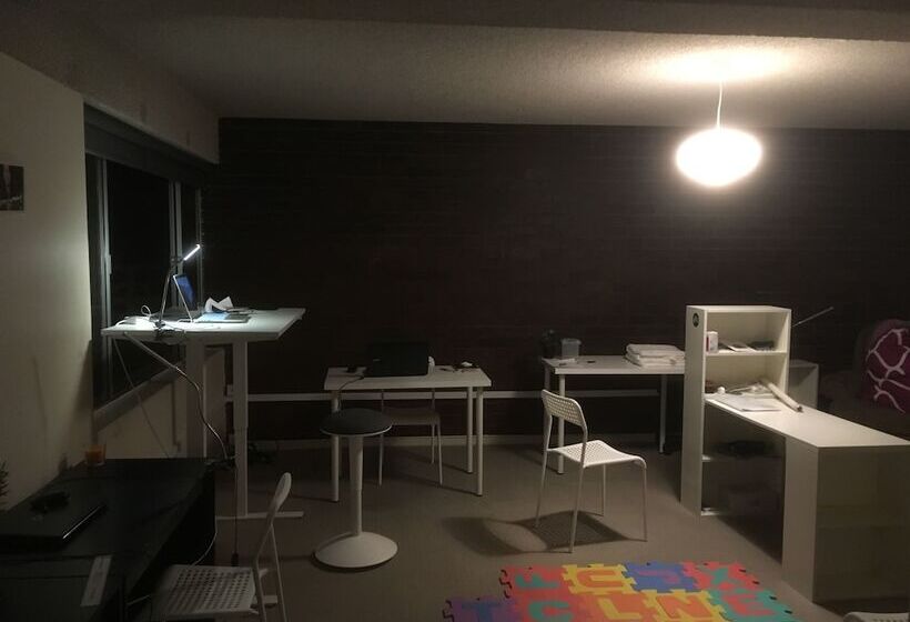 בית מלון כפרי 1913 Collective