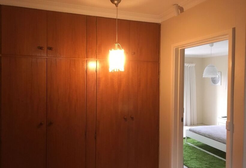 בית מלון כפרי 1913 Collective