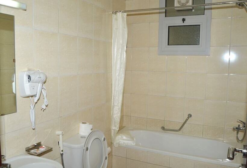 هتل Al Khaleej Plaza Furnished Apartments Llc