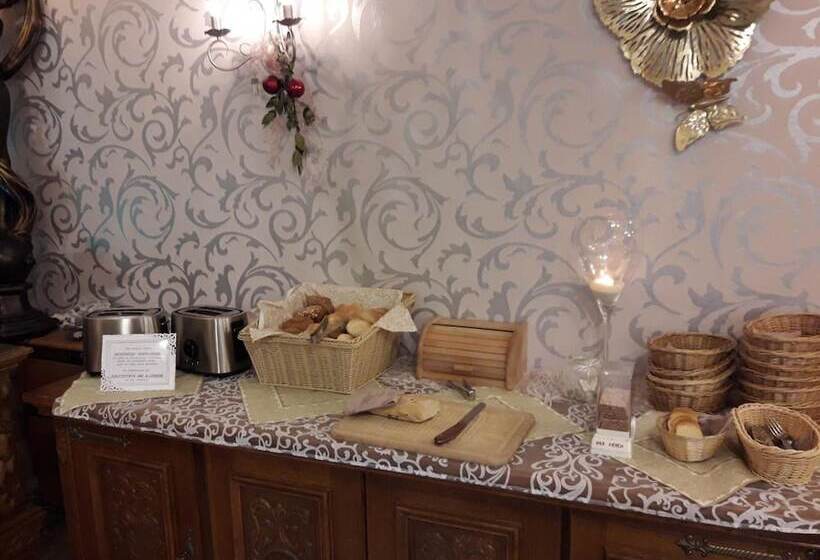 فندق Altstadt Pension Orchidee