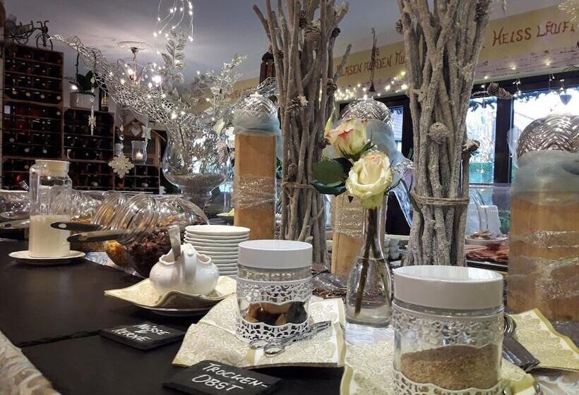 فندق Altstadt Pension Orchidee