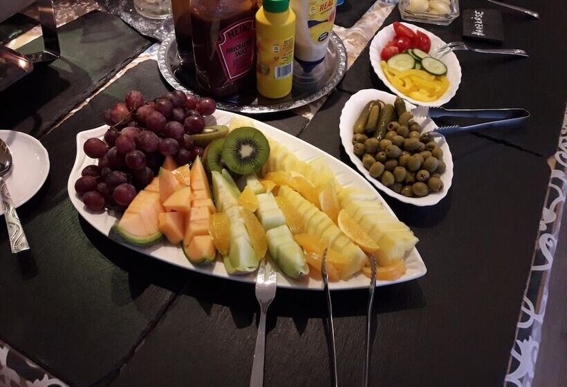 فندق Altstadt Pension Orchidee