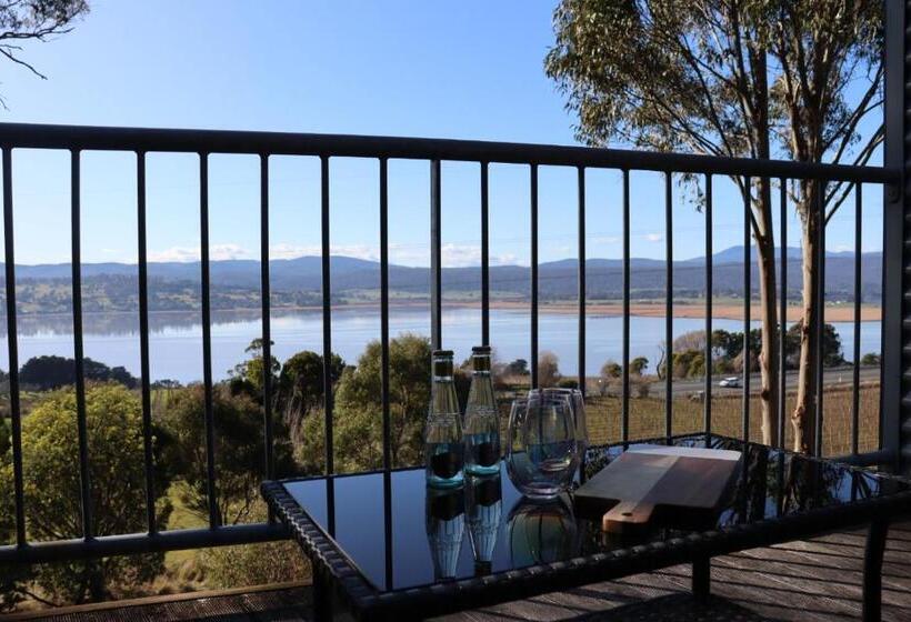 호텔 Armalong Winery Chalets