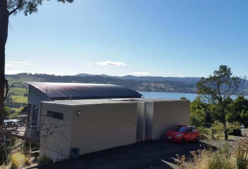 호텔 Armalong Winery Chalets