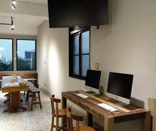 هتل Cao Ji Book Inn Hostel