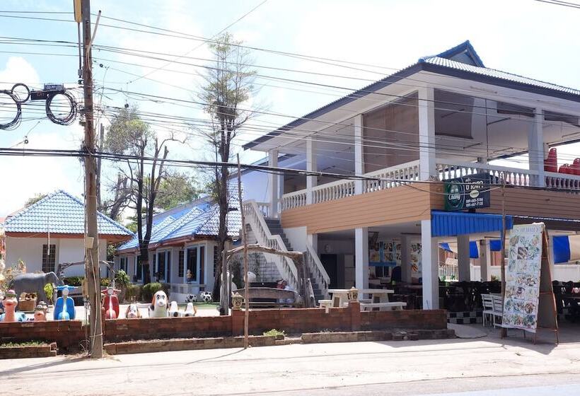 호텔 Chayta Resort