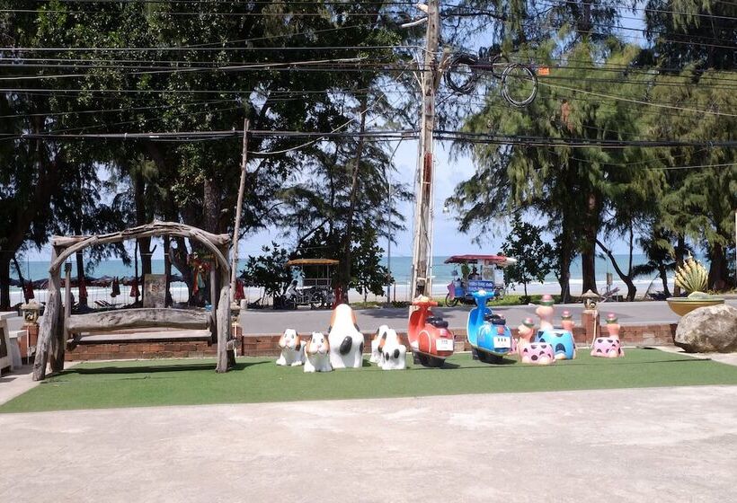 호텔 Chayta Resort