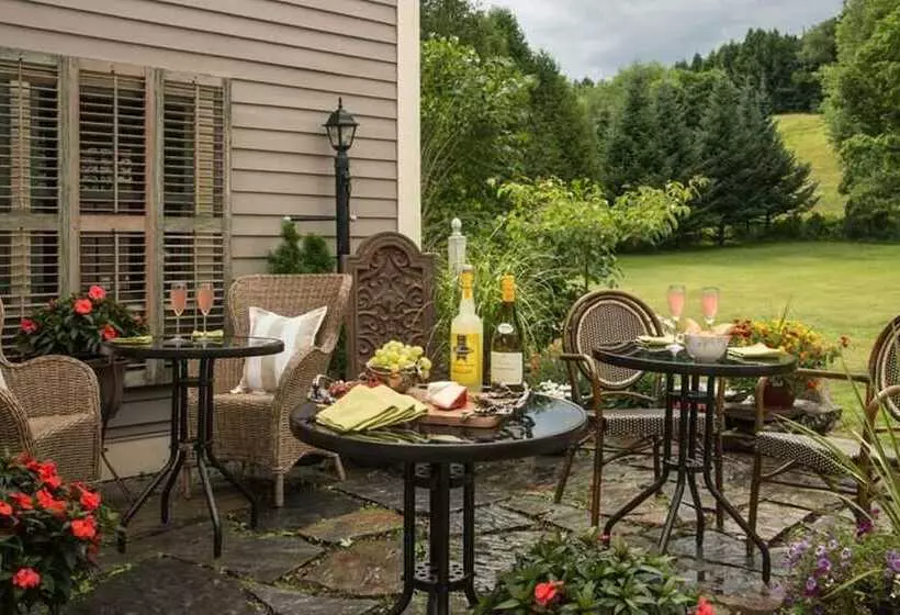 Hotelli Deer Brook Inn