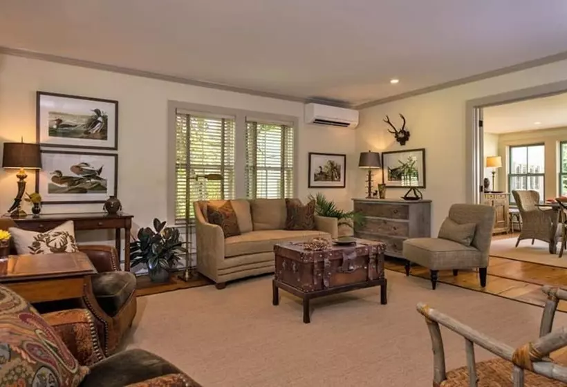 Hotelli Deer Brook Inn