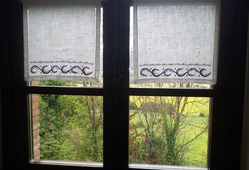 בית מלון כפרי Fonte Chiara