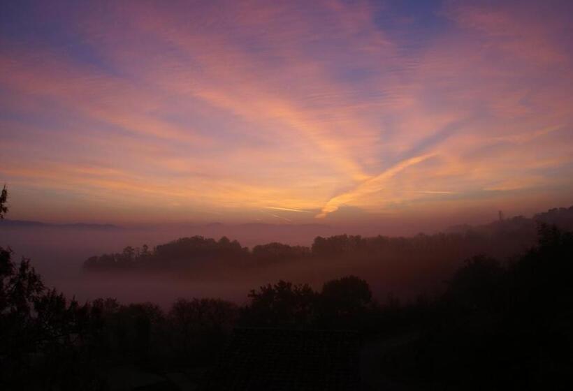 בית מלון כפרי Fonte Chiara