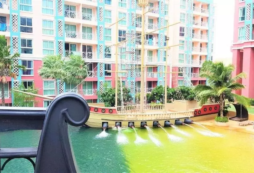هتل Grande Caribbean Condo