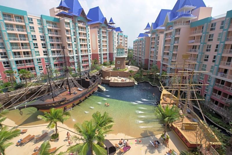 בית מלון כפרי Grande Caribbean Condo