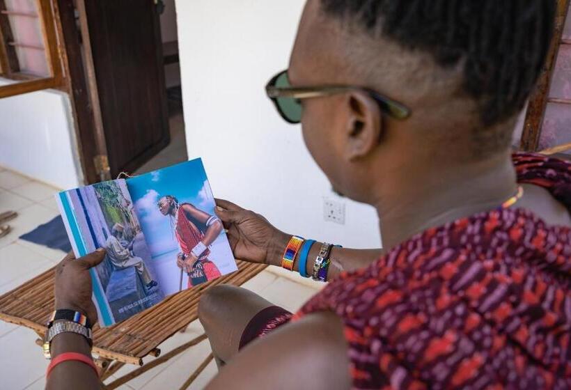 בית מלון כפרי Mawimbi Bungalows