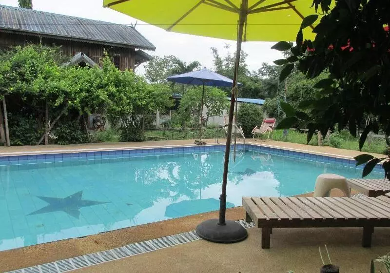 هتل Mountain View Guest House