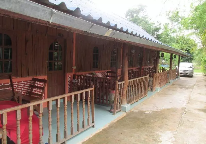 هتل Mountain View Guest House
