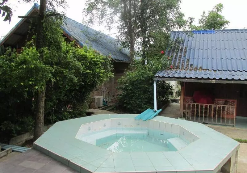 هتل Mountain View Guest House