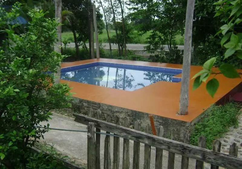 هتل Mountain View Guest House