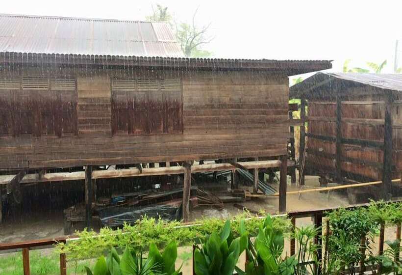 בית מלון כפרי Oldtown Boutique House Sukhothai