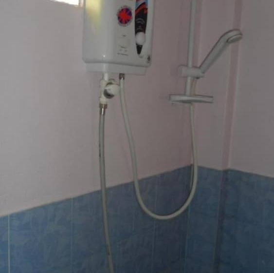 酒店 Puangchompoo Place