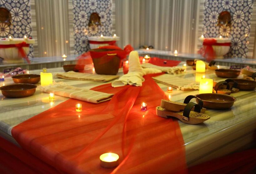 فندق Tryp By Wyndham Istanbul Sancaktepe