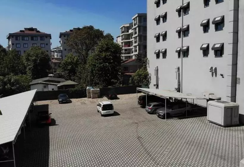 ホテル Tryp By Wyndham Istanbul Sancaktepe