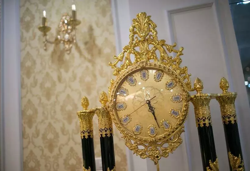 هتل Viola Royal  & Spa