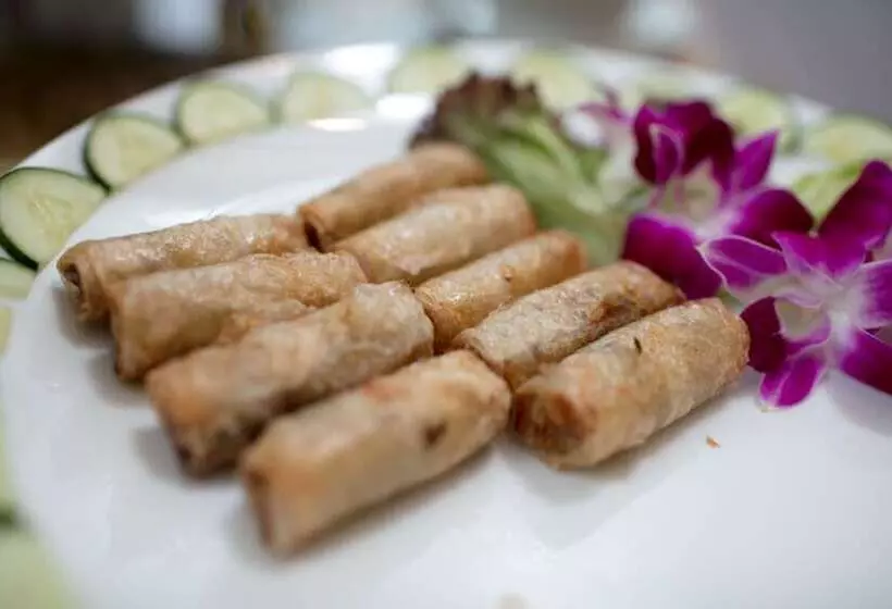 هتل Viola Royal  & Spa