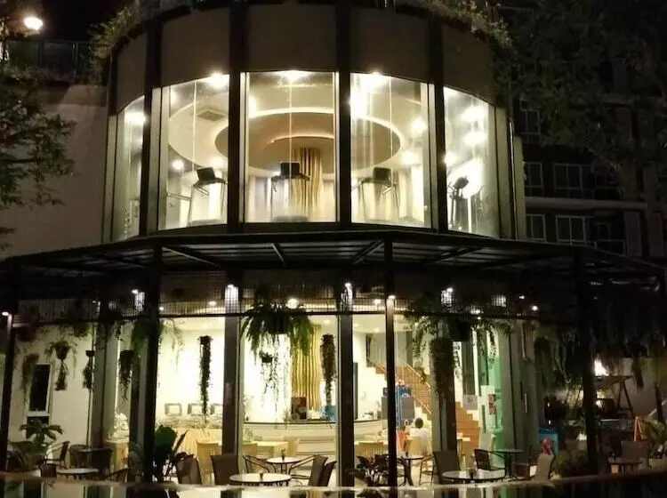 Wisdom Hotel & Residence