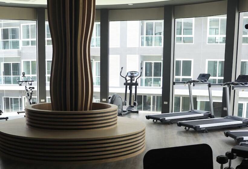 Wisdom Hotel & Residence