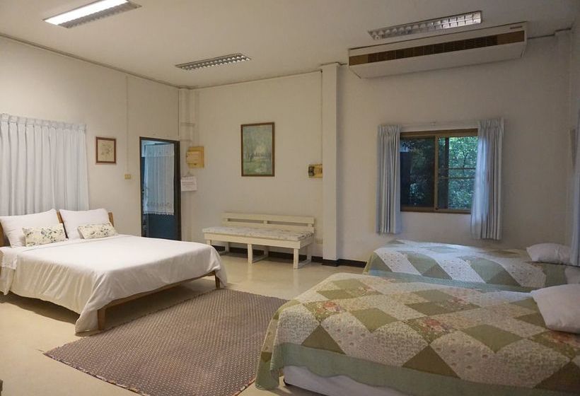 ホテル Baan Rub Aroon Guesthouse