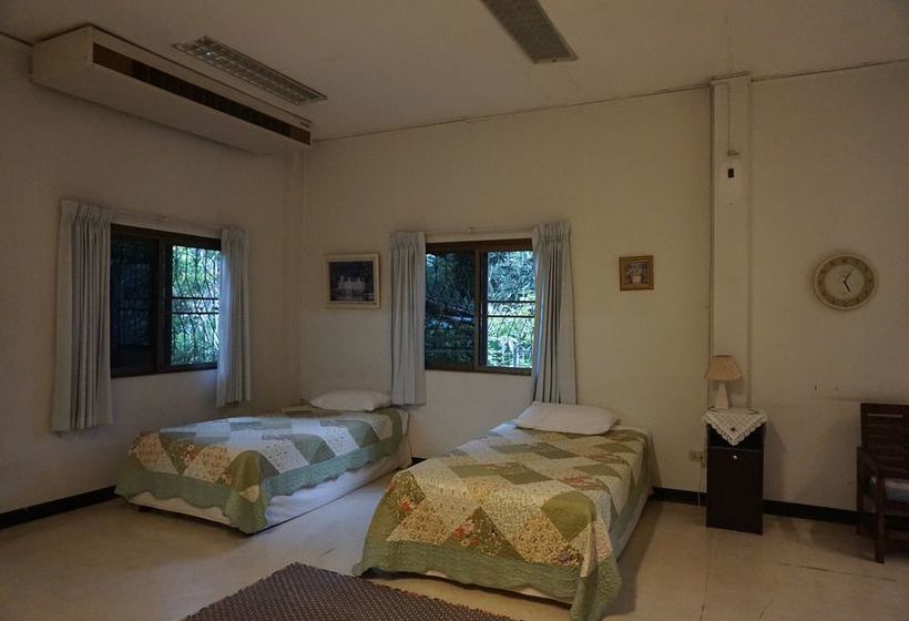 ホテル Baan Rub Aroon Guesthouse