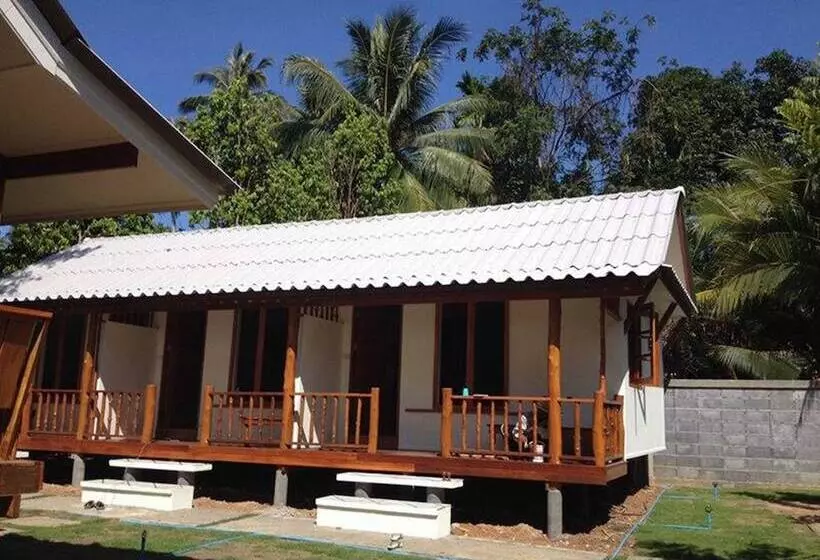 Hotelli Bann Anattaya Koh Yao Noi