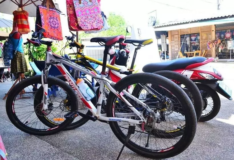 Hotelli Bann Anattaya Koh Yao Noi