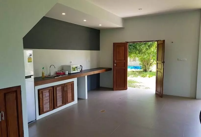 Hotelli Bann Anattaya Koh Yao Noi