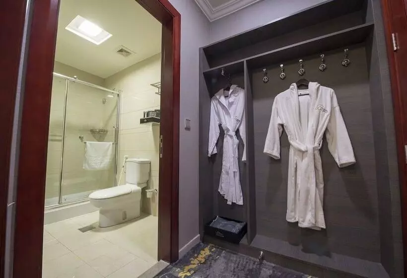 ホテル Bram Suites