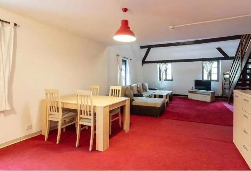 ホテル Hostellerie De L Hôtel De Ville