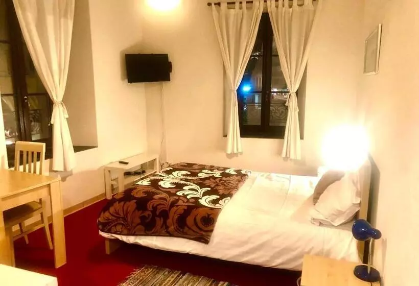 ホテル Hostellerie De L Hôtel De Ville