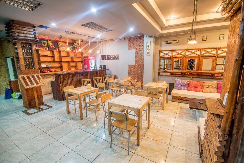 فندق Il Treno Hostel